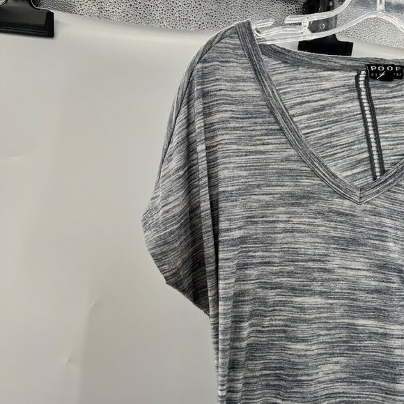 Poof New York Women's V-Neck Sheer Gray Heathered T-Shirt Size Small - Picture 3 of 9